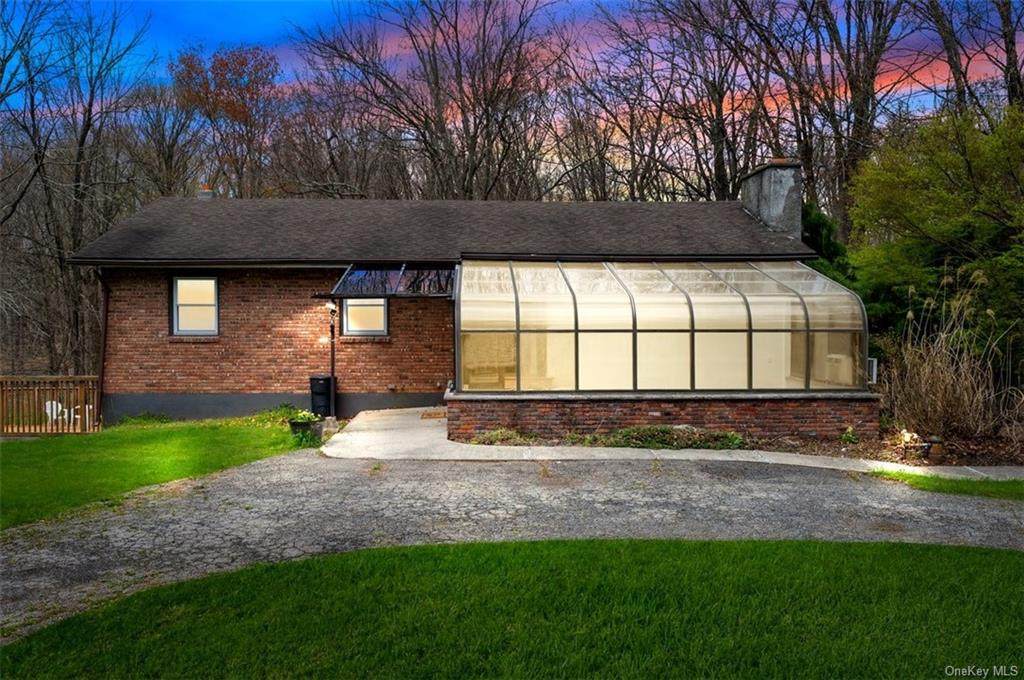 23-29 West Drive - Photo 1