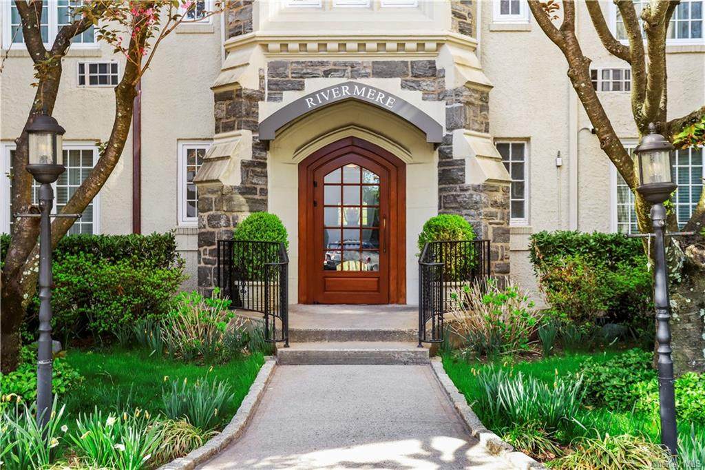 1 Rivermere - Photo 1
