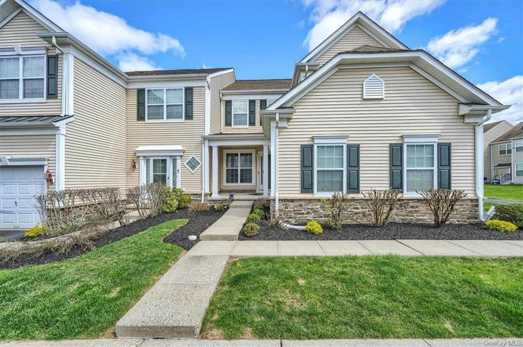4 Bainbridge Place - Photo 1