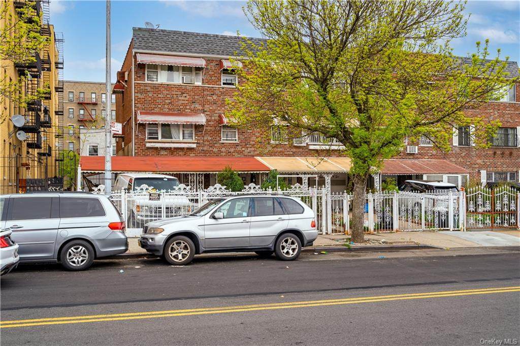 1284 Rosedale Avenue - Photo 1