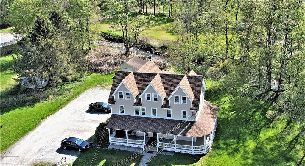 1825 Shandelee Road - Photo 1