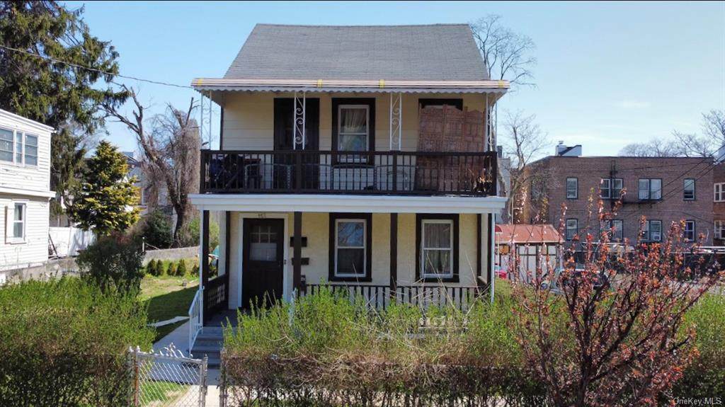 113 13th Avenue - Photo 1