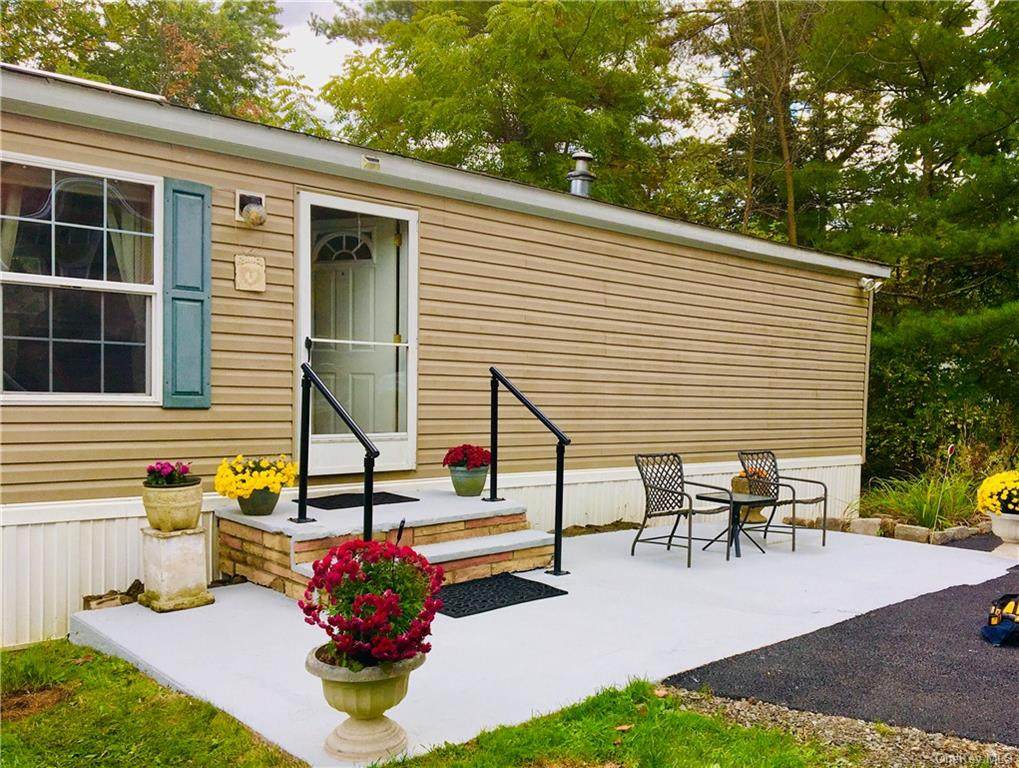 322 Old Kingston Road - Photo 1