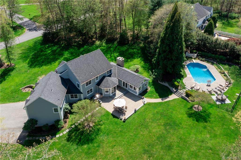 15 Sunderland Lane - Photo 1