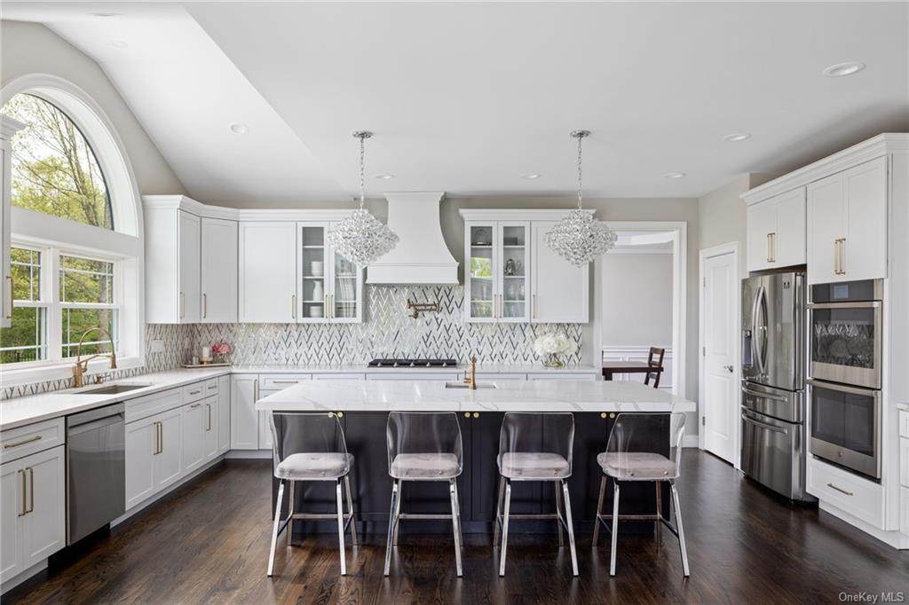 9 Raspberry Place - Photo 1