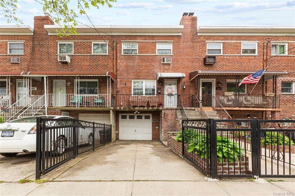 1013 Vincent Avenue - Photo 1