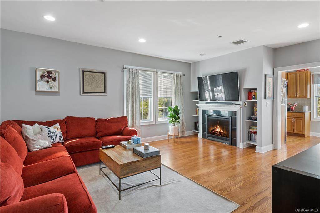 2 Harbor Lane - Photo 1