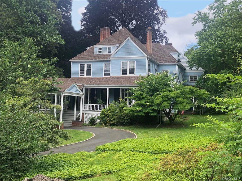 43 Langdon Avenue - Photo 1