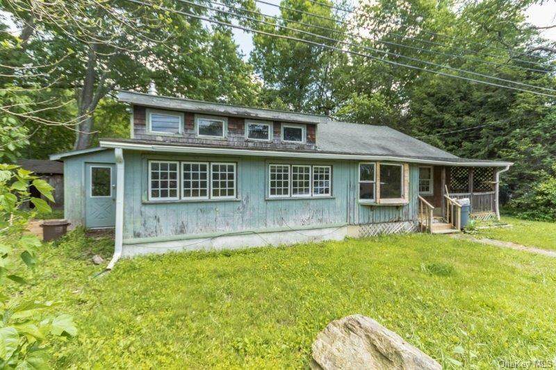 27 Dwy Lane - Photo 1