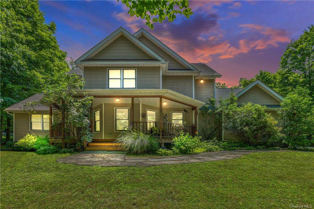 841 Howells Turnpike - Photo 1