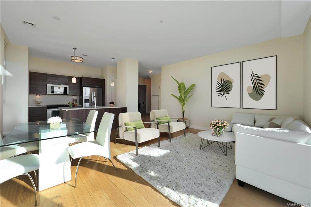 701 Ridge Hill Boulevard - Photo 1