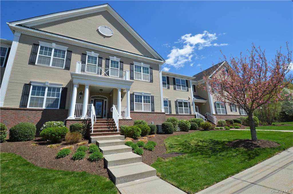 103 Canter Court - Photo 1