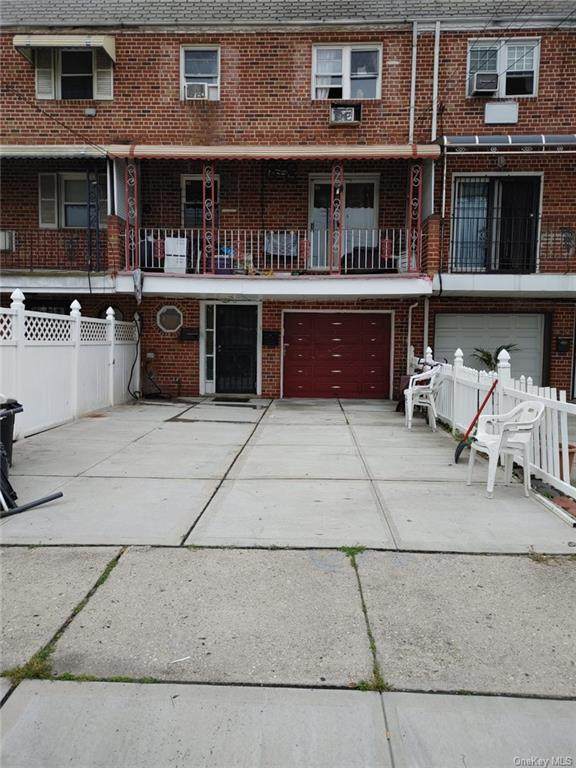 9411 199th Street - Photo 1