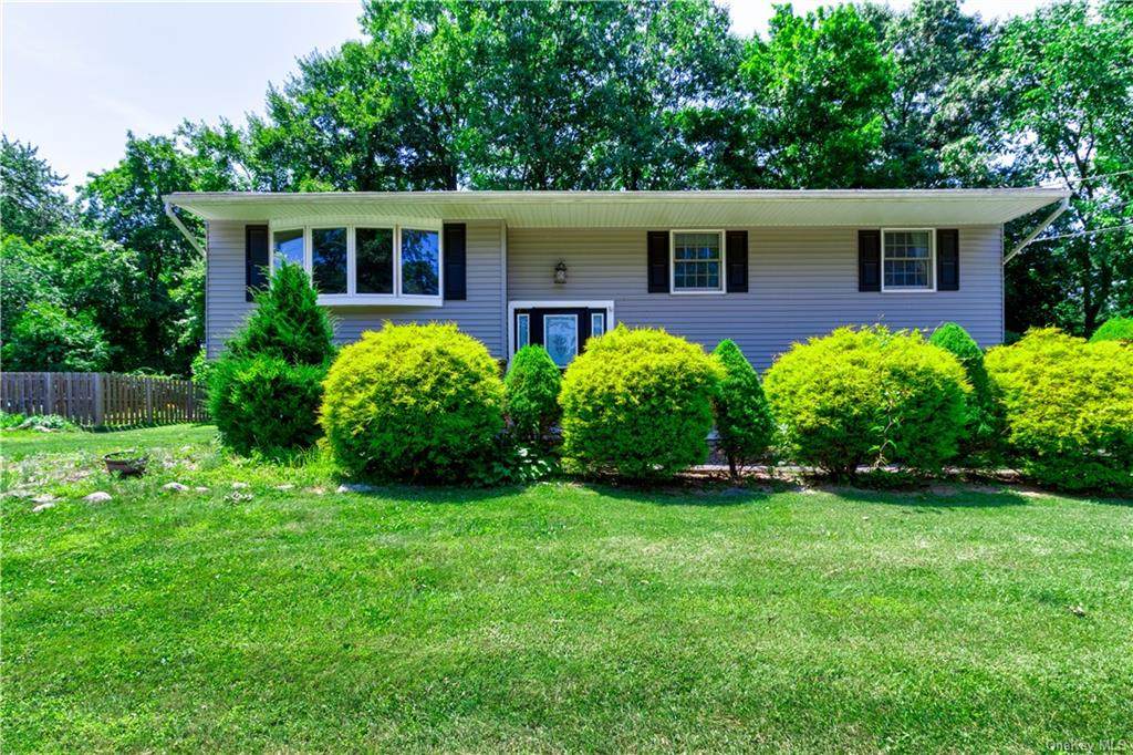 6 Terry Lane - Photo 1