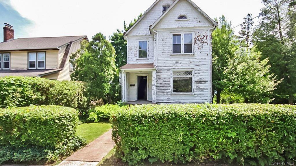 321 Broadway - Photo 1
