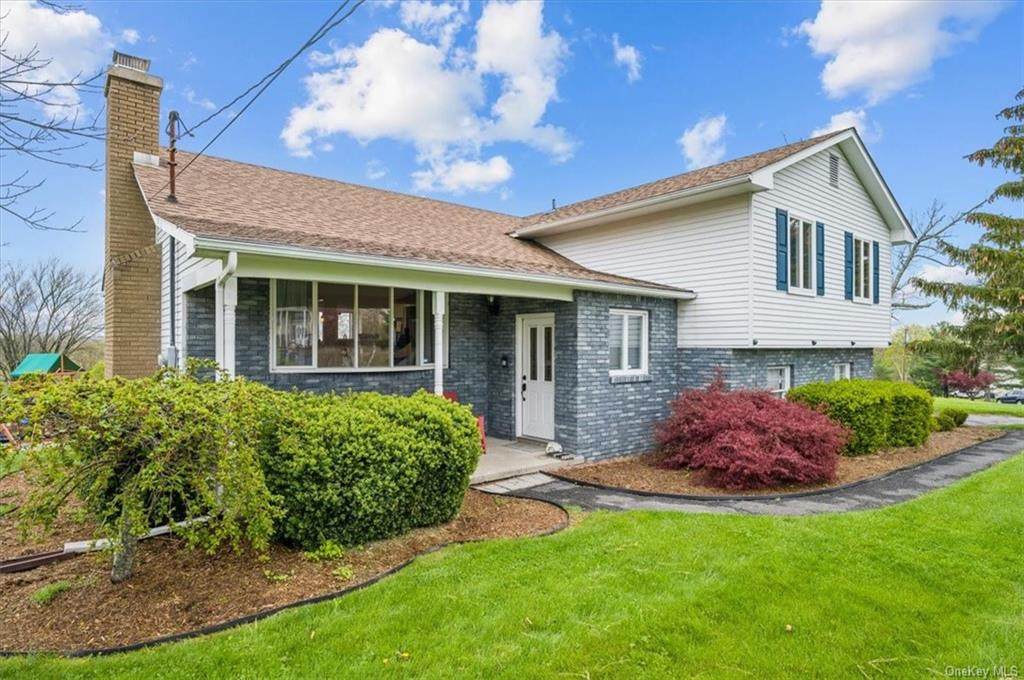 9 Willow Lane - Photo 1