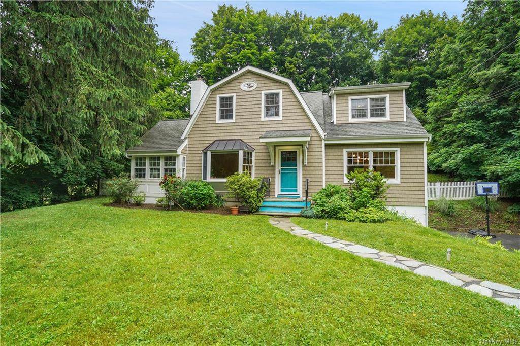 11 Lakeside Drive - Photo 1