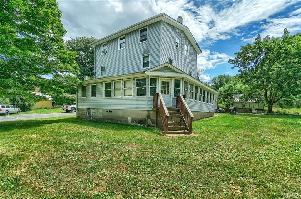 6 Round Hill Road - Photo 1