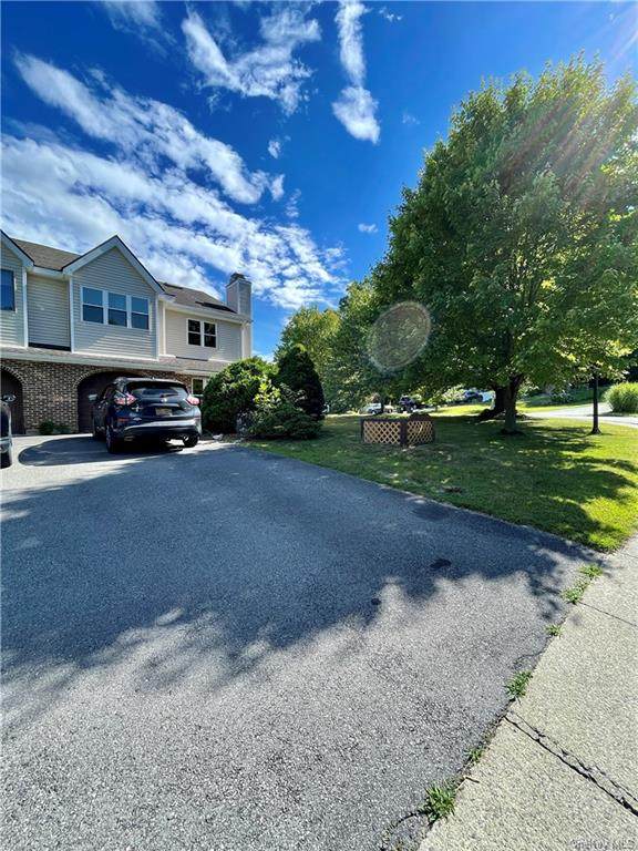 16 Cambridge Court - Photo 1
