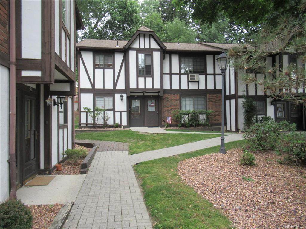 48 Brittany Drive - Photo 1