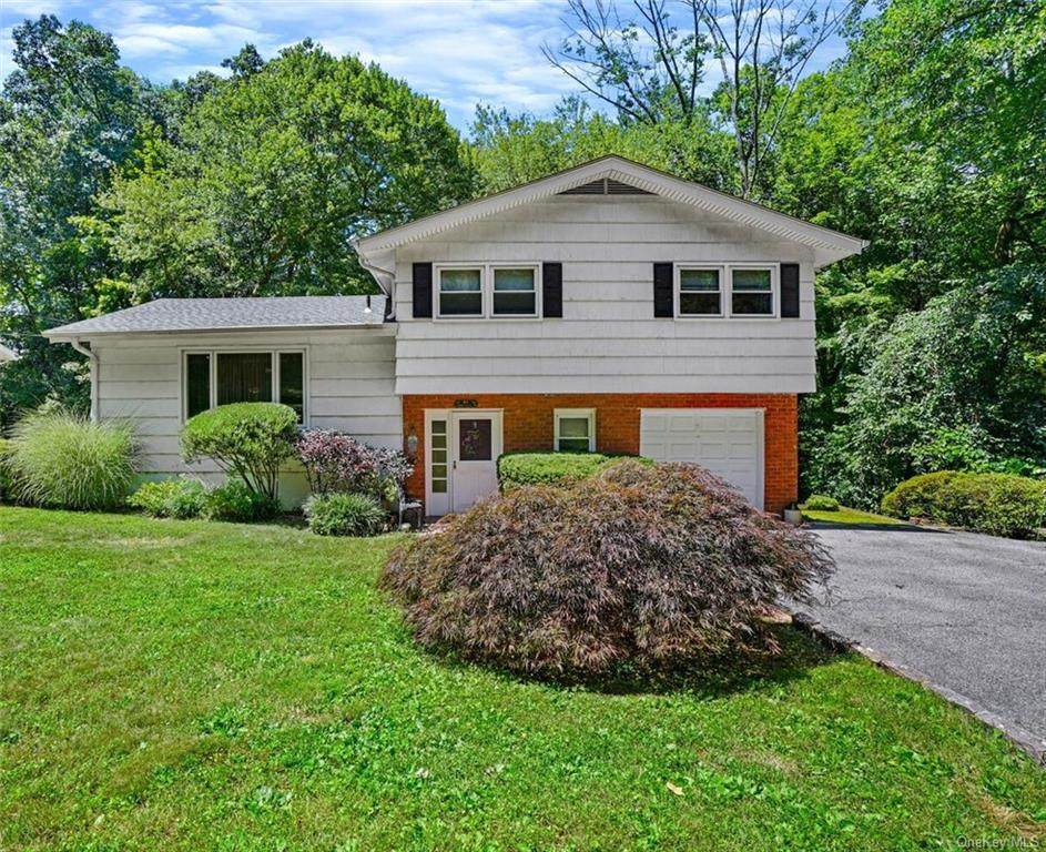 27 Gordon Avenue - Photo 1