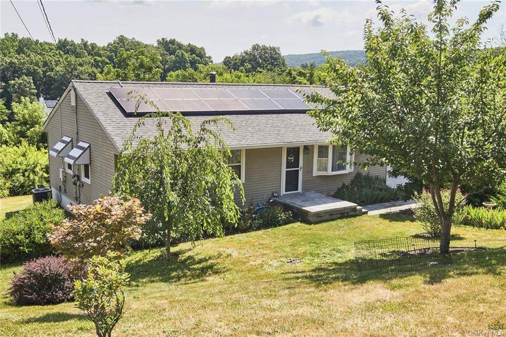 39 Hawthorn Avenue - Photo 1