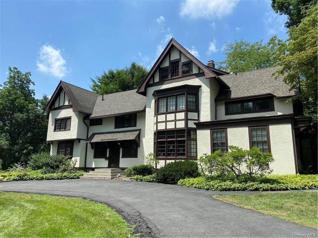 21 Overhill Road - Photo 1