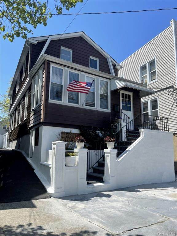 1239 Mayflower Avenue - Photo 1