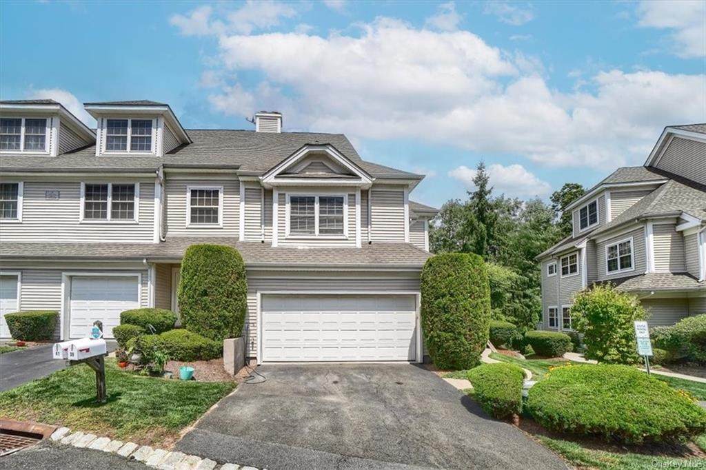 39 Underhill Drive - Photo 1