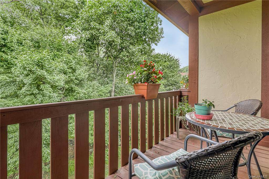 603 Sierra Vista Lane - Photo 1