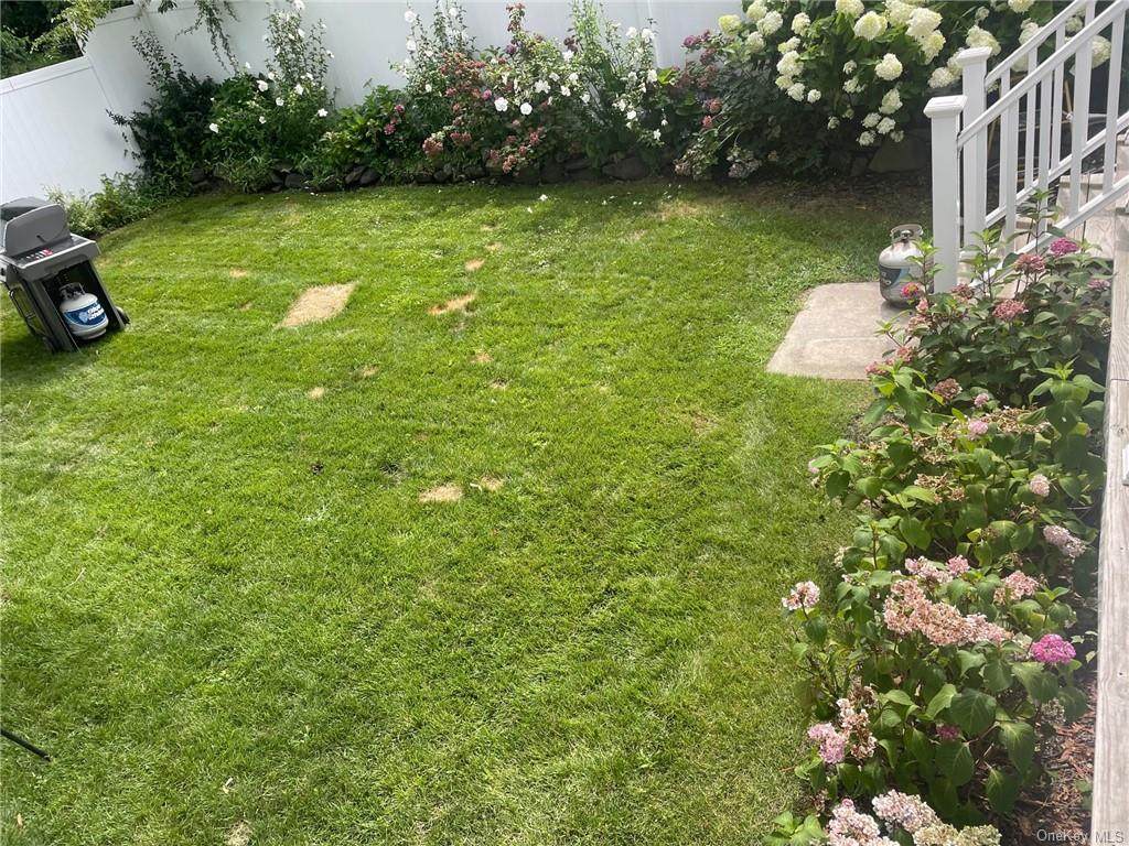 39 Riverside Avenue - Photo 1