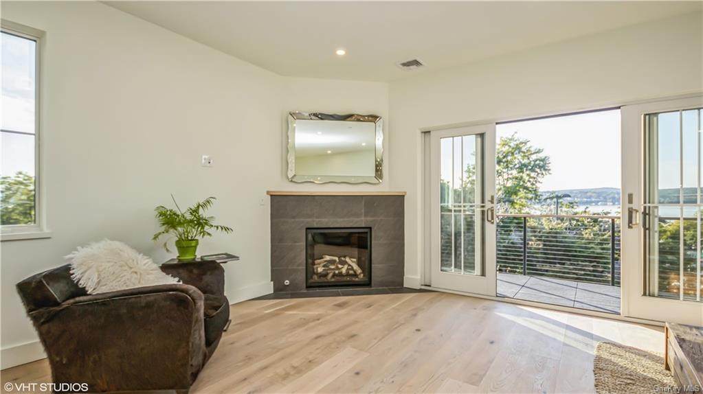 10 Beekman Street - Photo 1