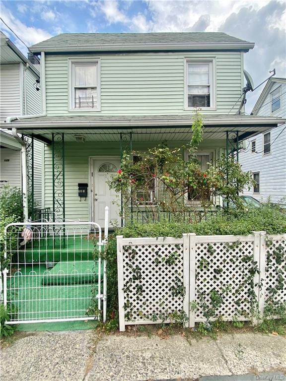 131 Union Avenue - Photo 1