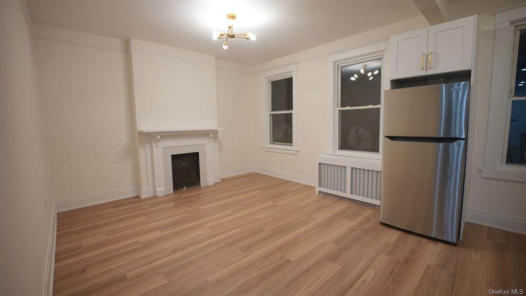 442 Locust Street - Photo 1