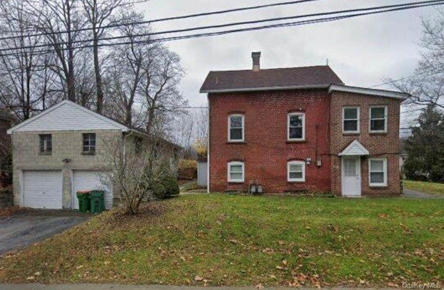 960 Wolcott Avenue - Photo 1