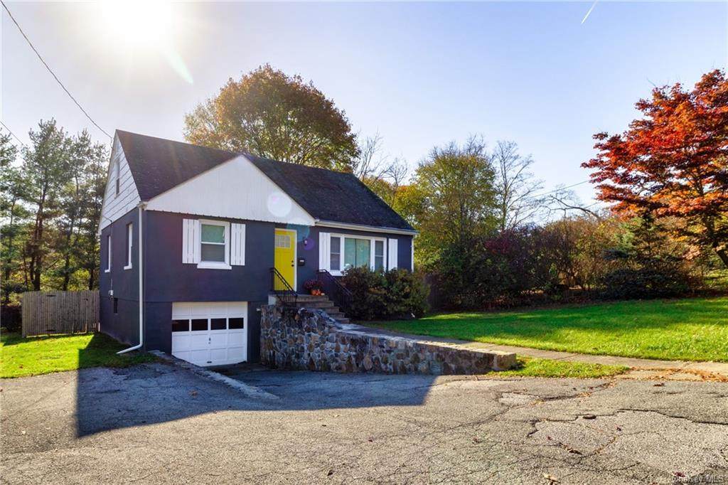 1635 Boulevard - Photo 1