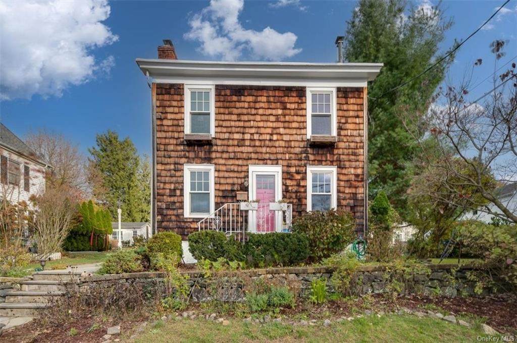 8 Washington Place - Photo 1