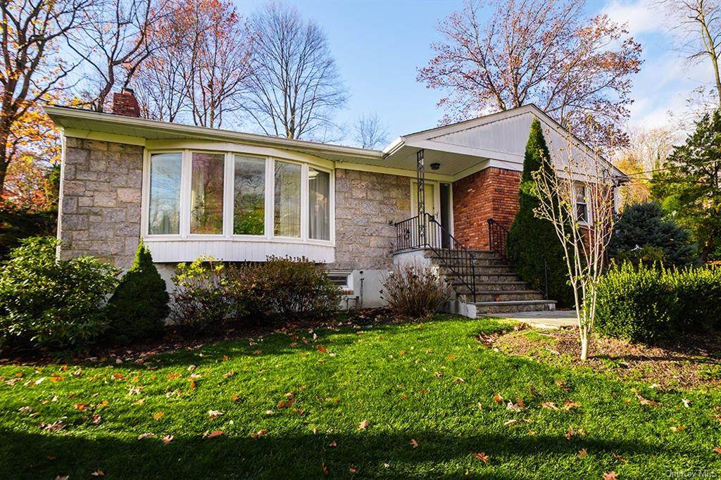 450 Pinebrook Boulevard - Photo 1