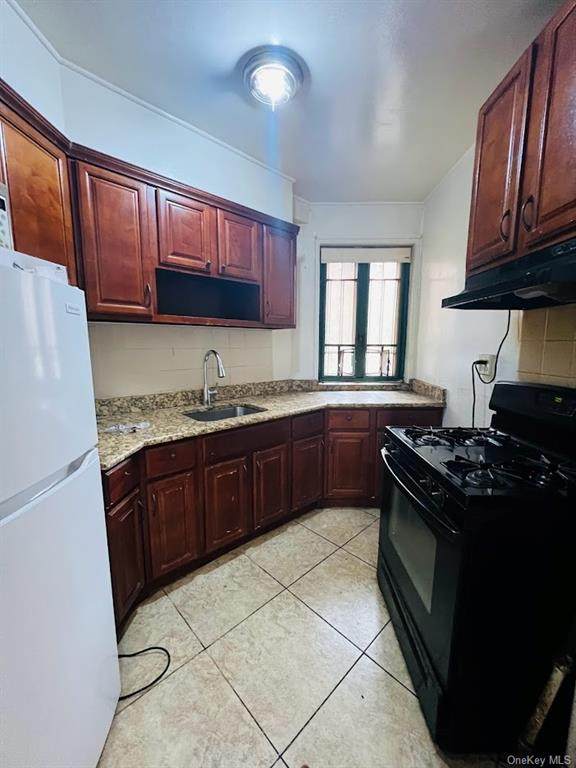 1558 Unionport Road Road - Photo 1