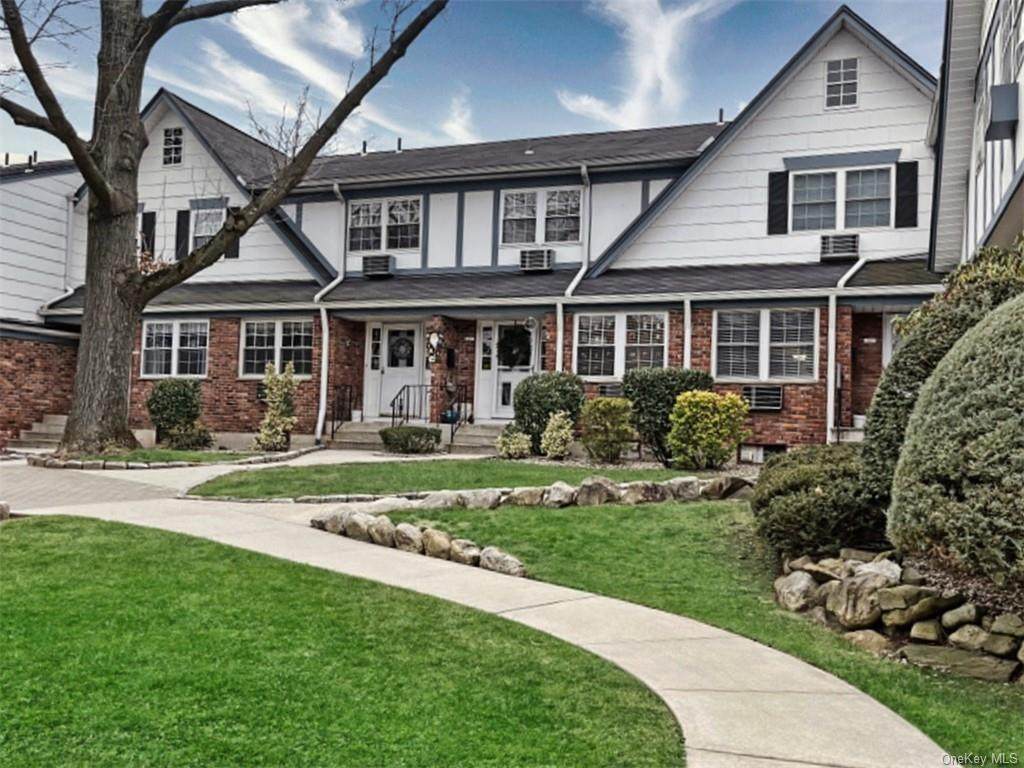 163 Doxbury Lane - Photo 1