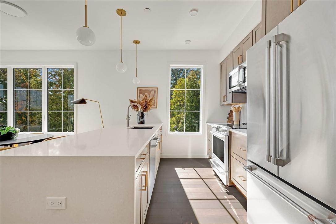 7 Highland Avenue - Photo 1