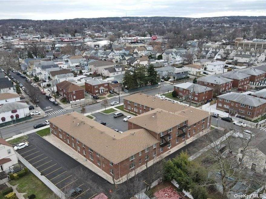 646-662 Port Richmond Avenue - Photo 1