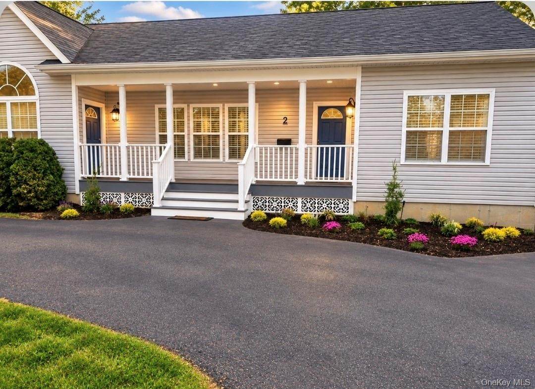 2 Lincoln Avenue - Photo 1