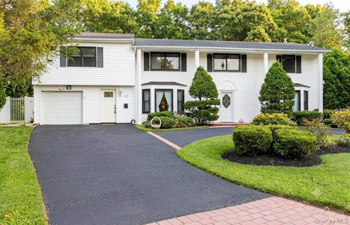 27 Stuart Drive - Photo 1