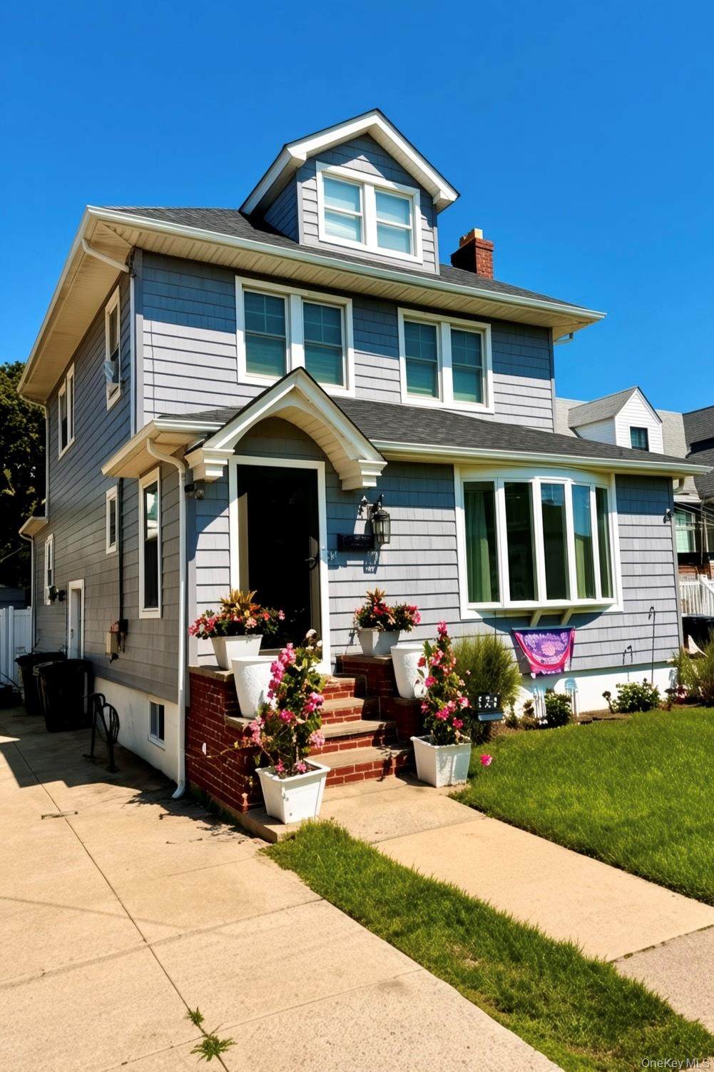 524 Beach 133rd Street - Photo 1