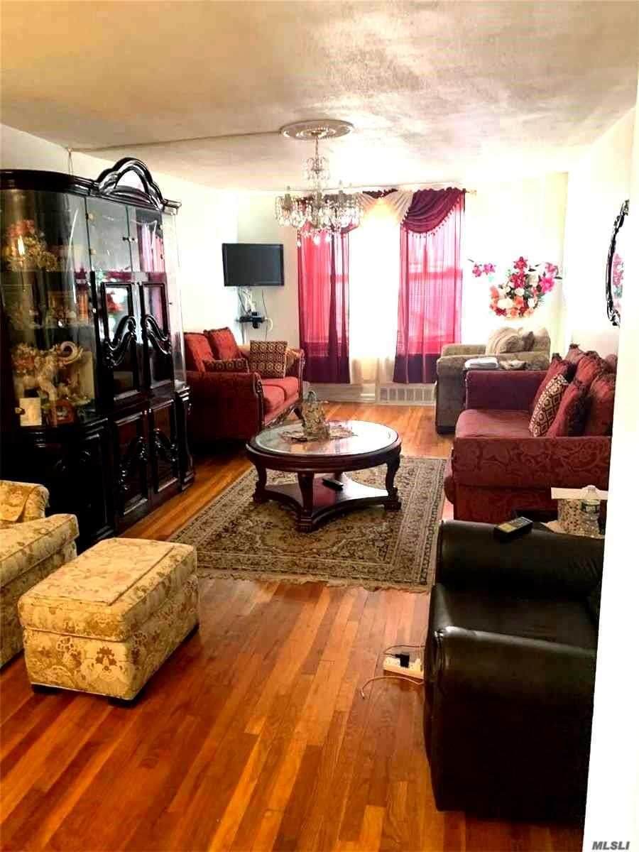 175-45 88 Avenue - Photo 1
