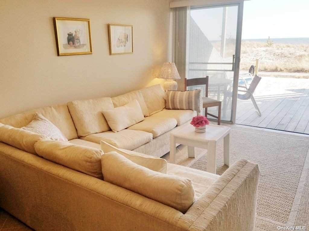 539 Dune Road - Photo 1