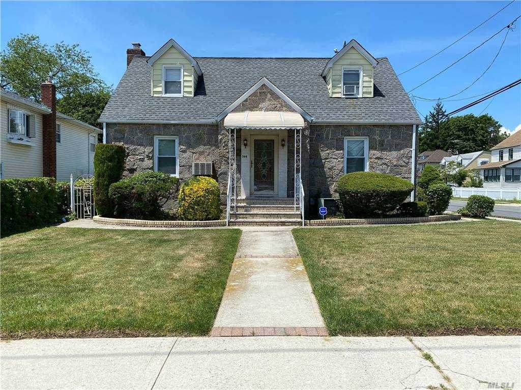 144 Broadway - Photo 1