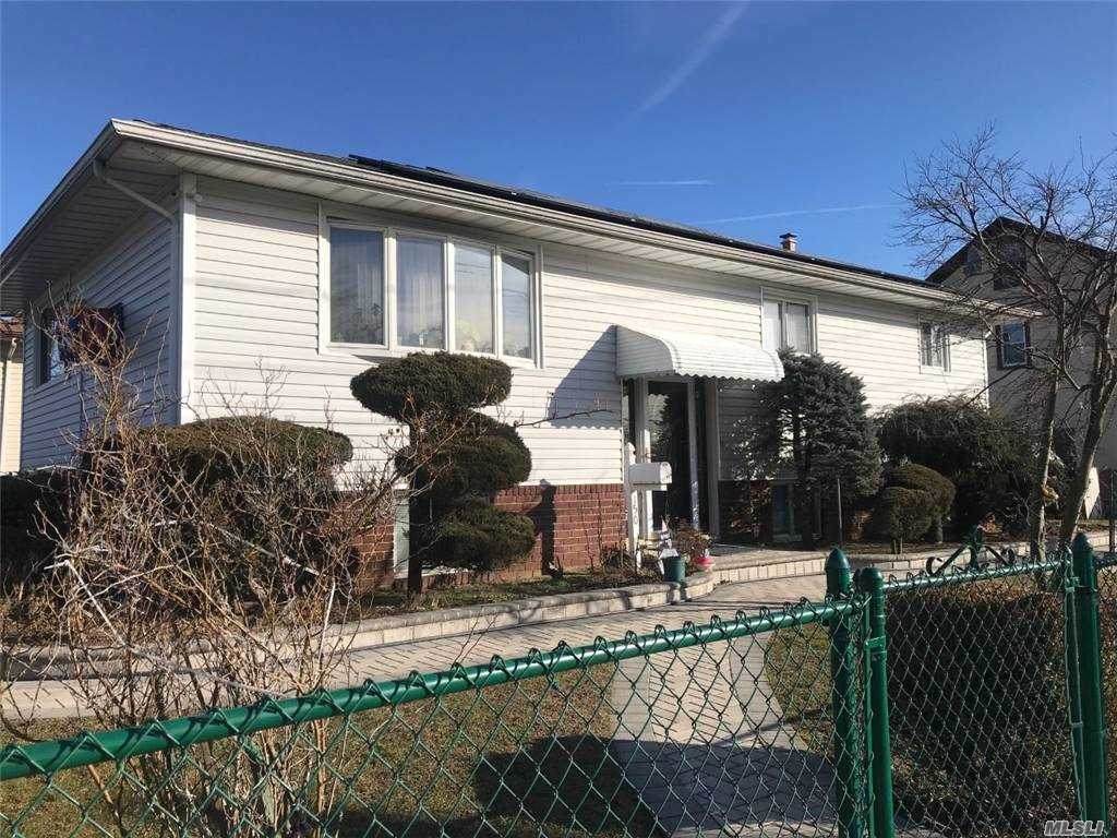 150 Urban Avenue - Photo 1