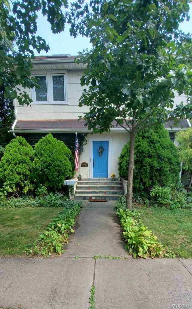 157-23 14th Avenue - Photo 1
